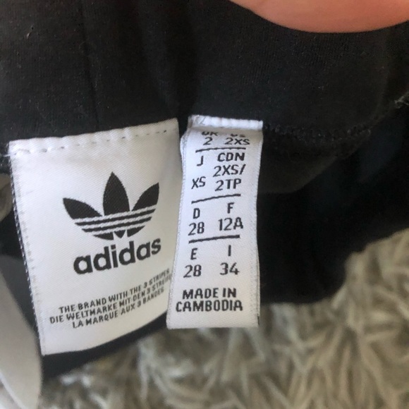 High waisted black adidas leggings - Picture 4 of 4